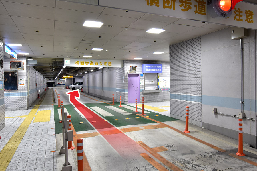 駐車場紹介-松江駅前地下駐車場(ロック板式平面駐車場) | 松江駅駐車場情報